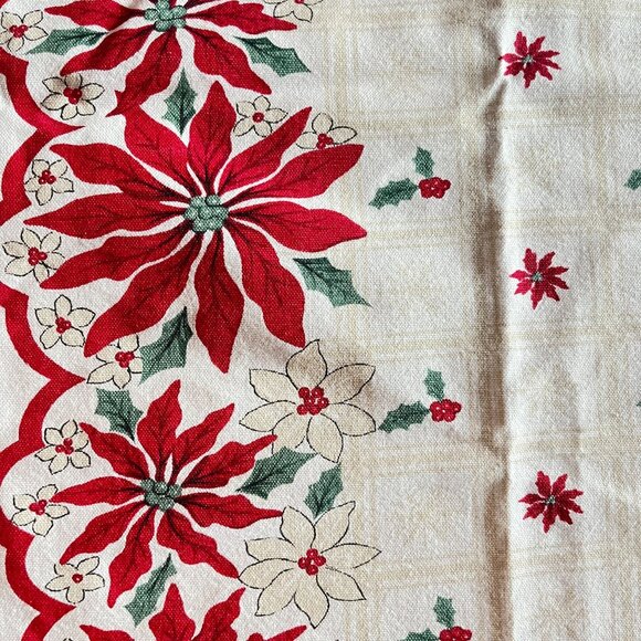 Martha Stewart Oval Christmas Tablecloth // Vintage-Style Cotton - Picture 2 of 2